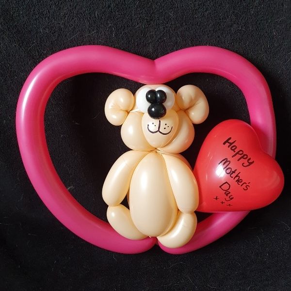 Simple balloon bear mothers day