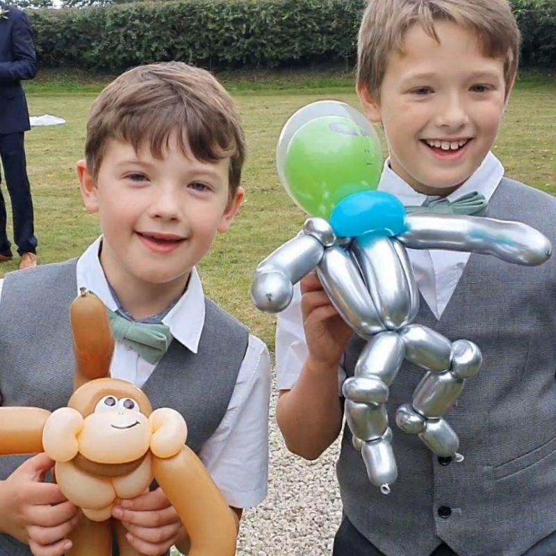 Boys at wedding with balloon models from Nick Twist